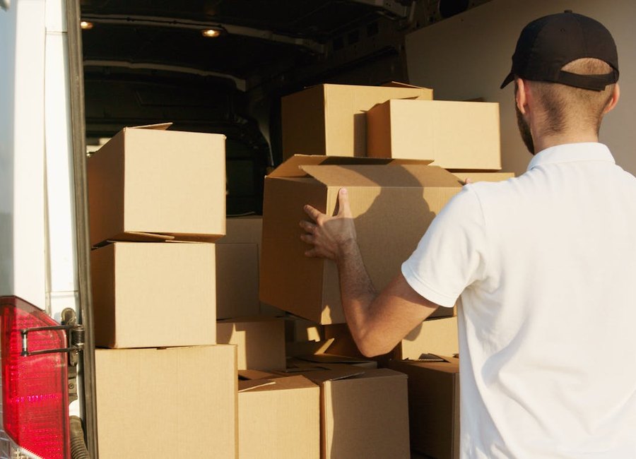 Long-Distance & Seasonal Moves from the East End